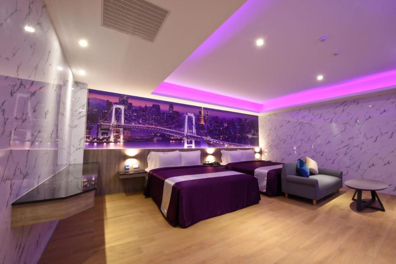 W3 Motel Luzhu Екстер'єр фото