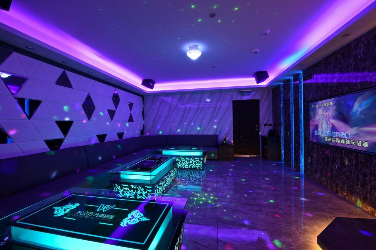W3 Motel Luzhu Екстер'єр фото